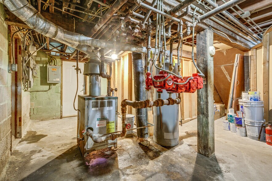 More Photos Of 609-611 N Dale St N, Saint Paul Storefront Retail Residential For Sale