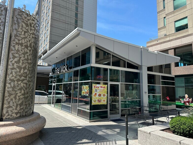 More Photos Of 442 Fayetteville St, Raleigh Freestanding For Lease