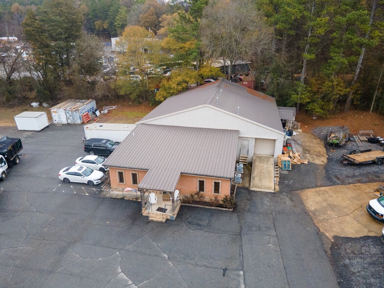 More Photos Of 606 S Tennessee St, Cartersville Flex For Lease