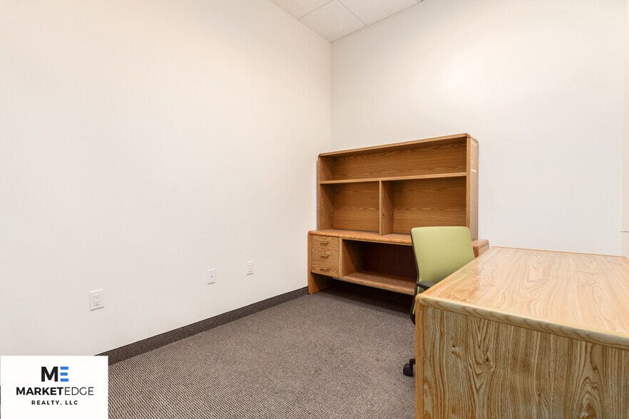 More Photos Of 22849 N 19th Ave, Phoenix Office For Lease