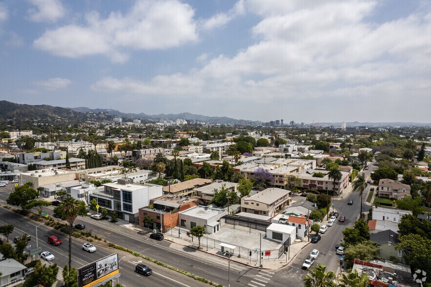 More Photos Of 900-908 N Fairfax Ave, West Hollywood Freestanding For Lease