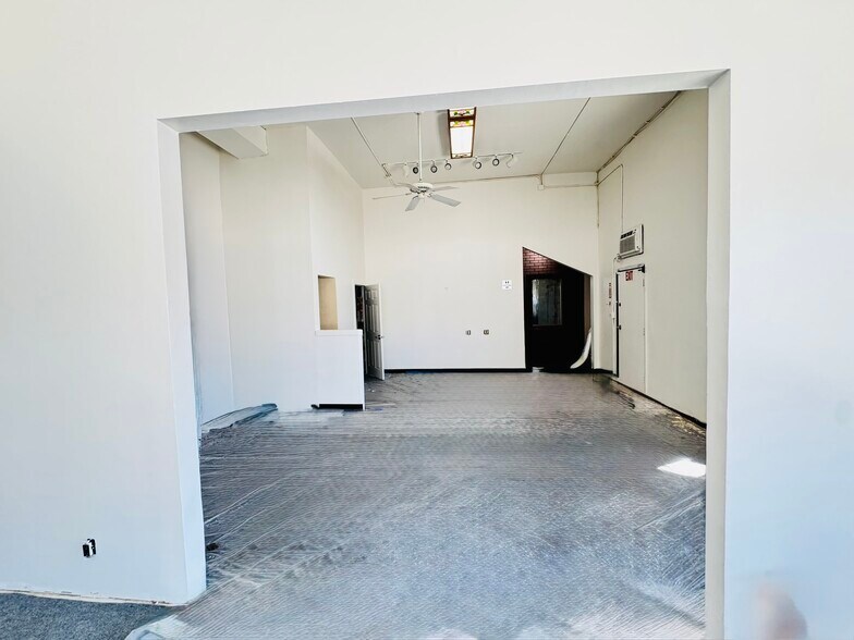 More Photos Of 7424-7426 W Sunset Blvd, Los Angeles Storefront Retail Office For Lease