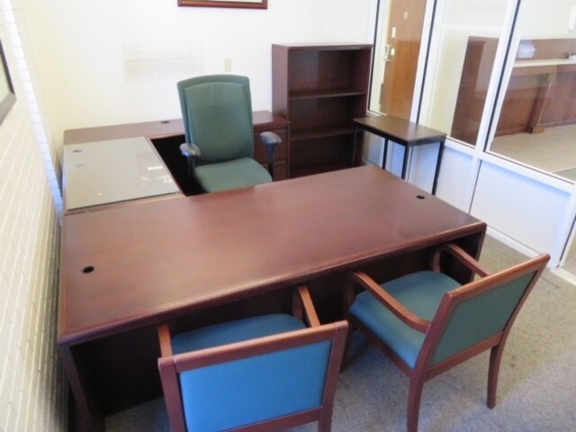 More Photos Of 2500 Charleston Hwy, Cayce Bank For Lease