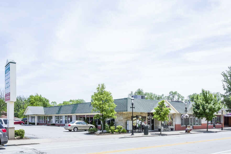 Primary Photo Of 18201-18209 Dixie Hwy, Homewood Daycare Center For Lease