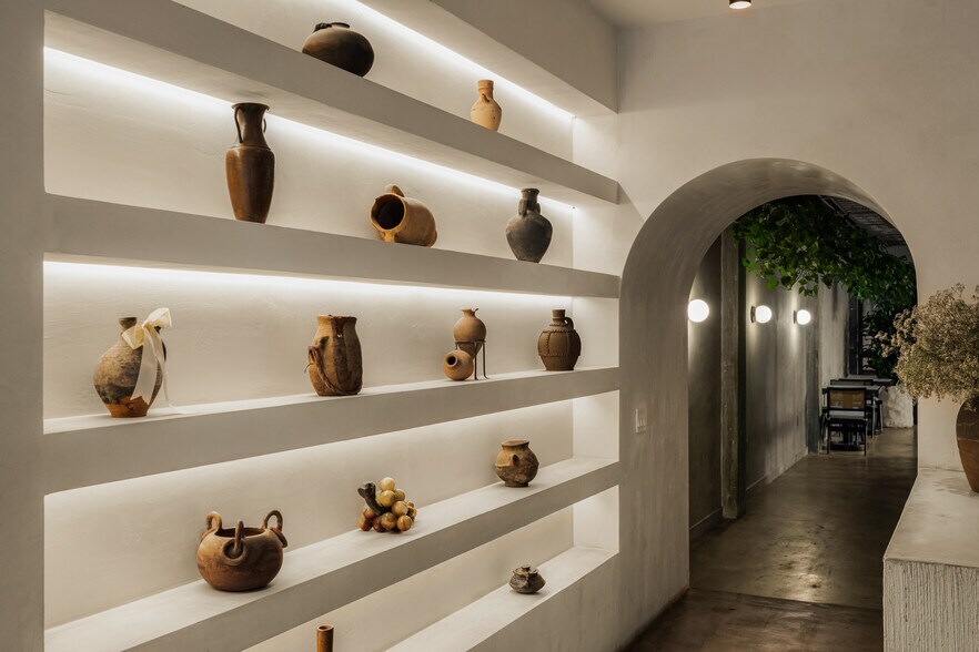 More Photos Of 454 13th St, San Diego Apartments For Sale