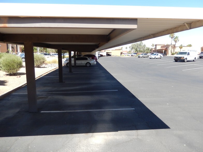 More Photos Of 10240 W Bell Rd, Sun City Office For Lease