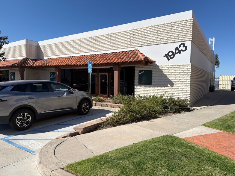 More Photos Of 1943 Friendship Dr, El Cajon Manufacturing For Sale