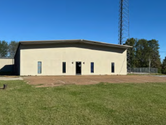 Primary Photo Of 201 Corporate Ct, Senatobia Warehouse For Sale