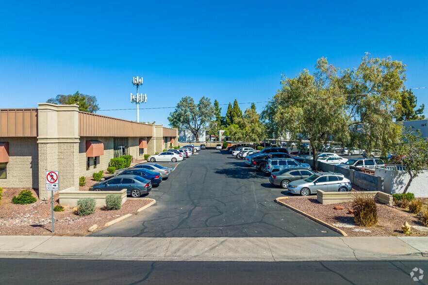 More Photos Of 1526 W Glendale Ave, Phoenix Medical For Lease
