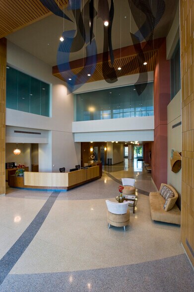 More Photos Of 1302 Deming Way, Madison Office For Lease
