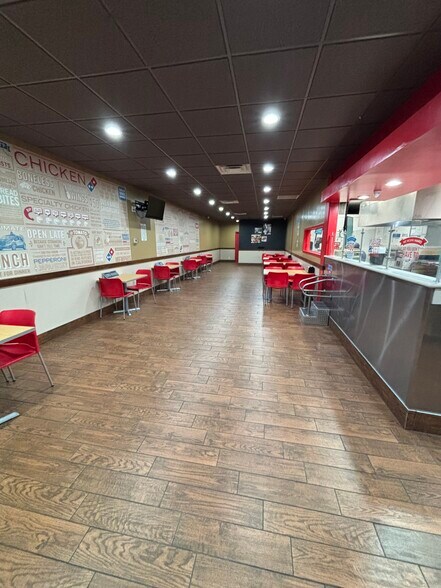 More Photos Of U.S. Highway 395, Bishop Unknown For Lease