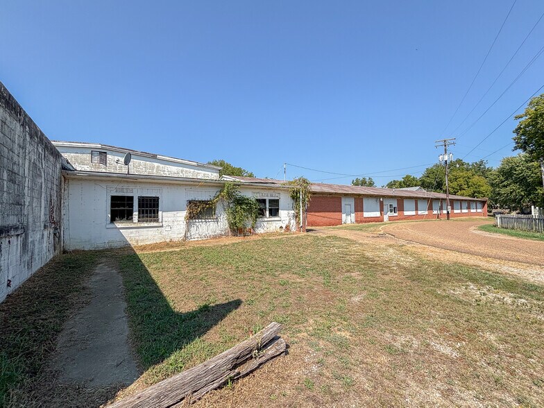 More Photos Of 51 Lashunda Jones Dr, Munford Warehouse For Sale