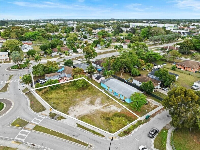 More Photos Of 17611 SW 102nd Ave, Miami Land For Sale
