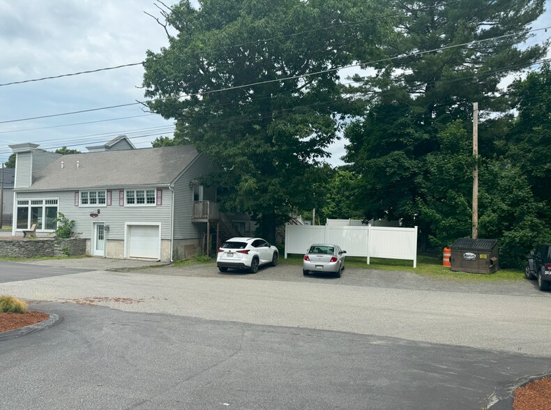 More Photos Of 168 Main St, Northborough General Retail For Sale