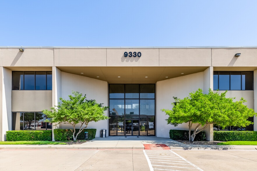 More Photos Of 9330 Amberton Pky, Dallas Office For Lease
