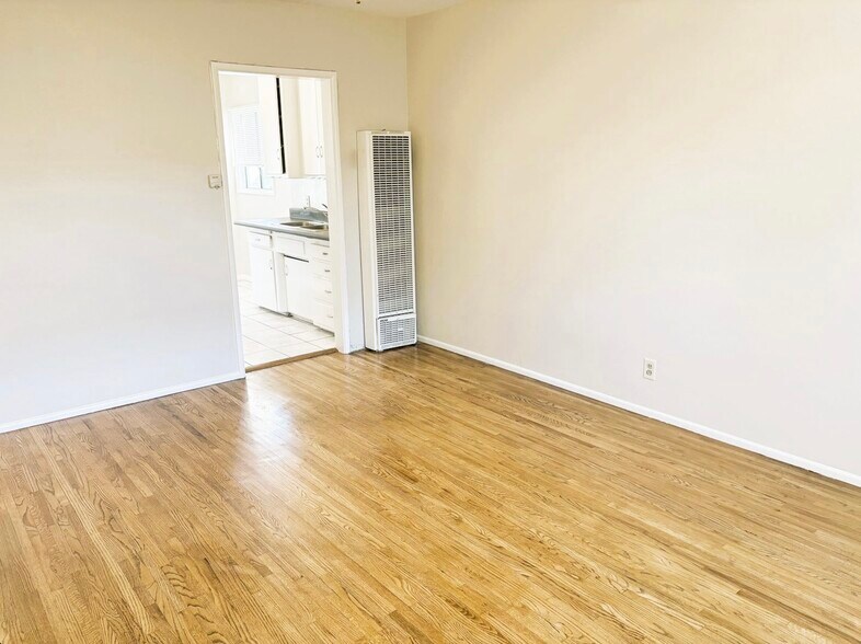 More Photos Of 612 N Olive St, Anaheim Apartments For Sale