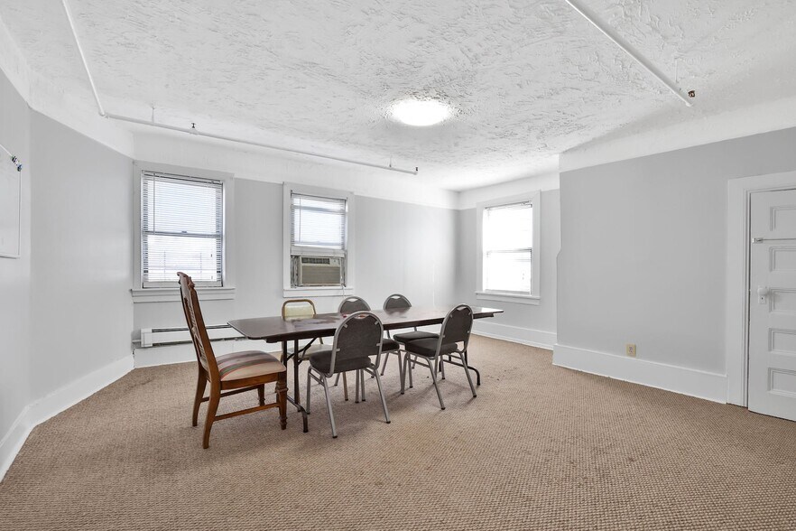 More Photos Of 668 E 222nd St, Bronx Religious Facility For Sale