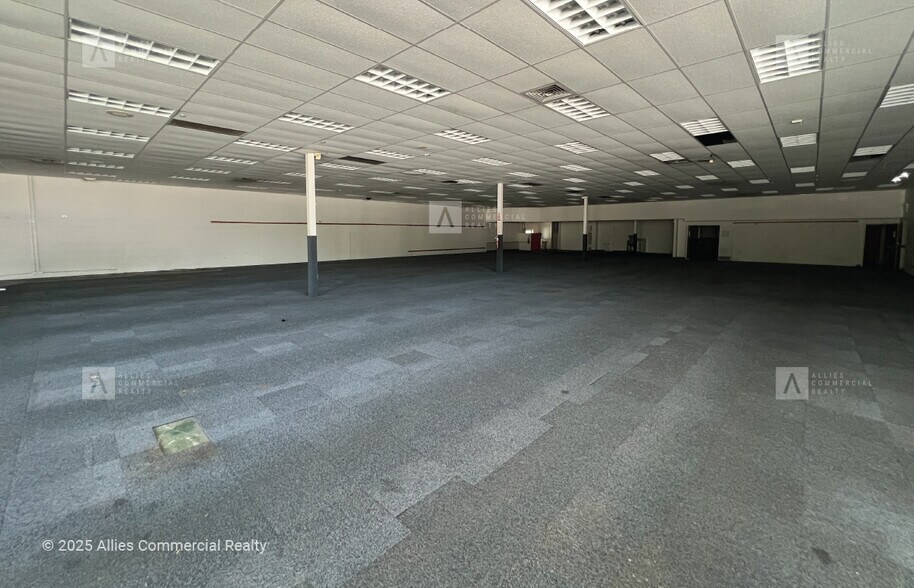 More Photos Of 401 E Morgan St, Kokomo Drugstore For Lease
