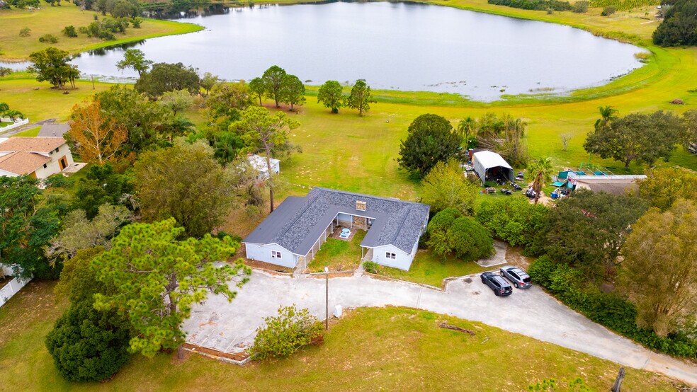 More Photos Of 1210 State Road 17, Dundee Apartments For Sale