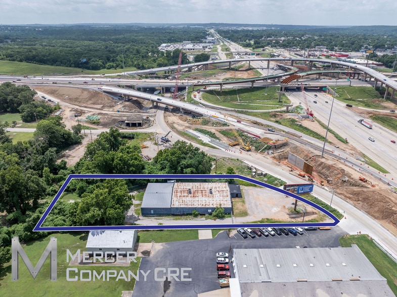 More Photos Of 920 W Skelly Dr, Tulsa Manufacturing For Sale