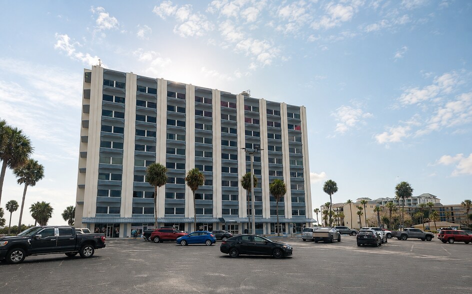 More Photos Of 1980 N Atlantic Ave, Cocoa Beach Medical For Lease