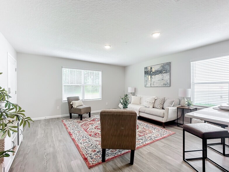 More Photos Of 6421 Breezy Oaks Way, Jacksonville Apartments For Sale