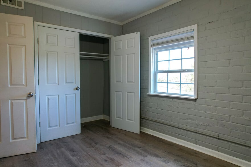 More Photos Of 2465 Benton Young Rd, Cookeville Apartments For Sale