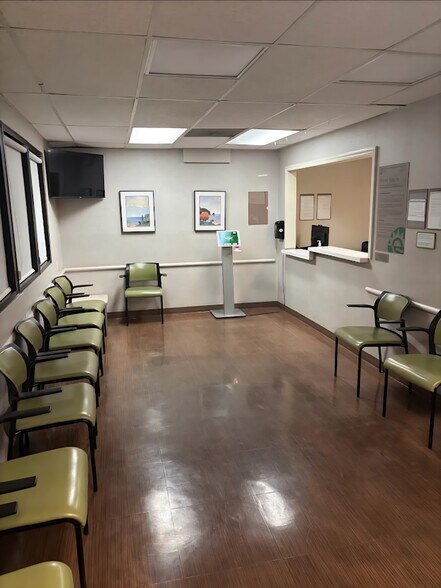 More Photos Of 2105 W Beverly Blvd, Los Angeles Medical For Sale