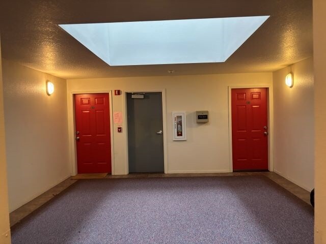 More Photos Of 1129 SW Gaines St, Portland Apartments For Sale