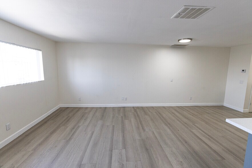 More Photos Of 6003 Craner Ave, North Hollywood Apartments For Sale