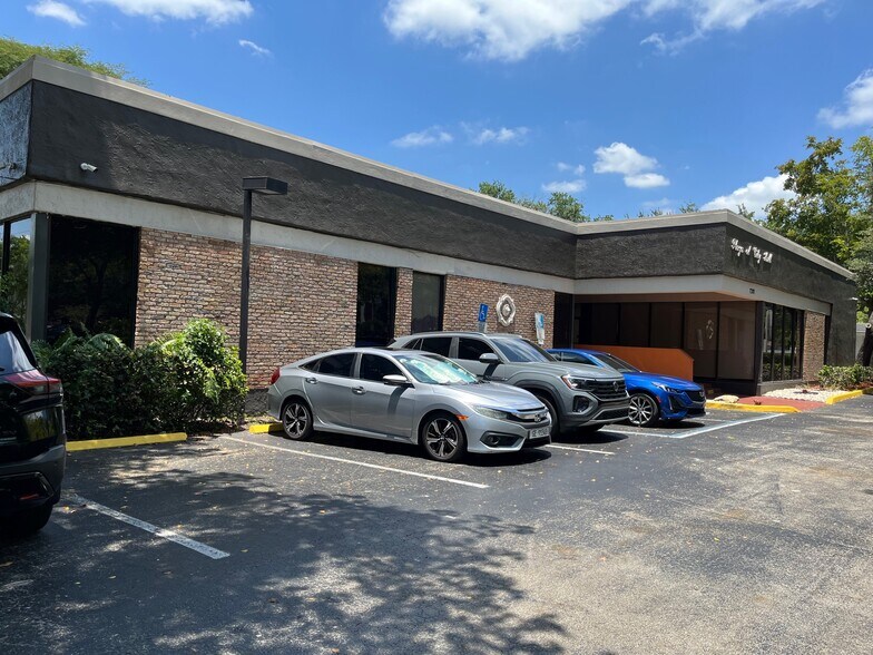 More Photos Of 7301 NW 4th St, Plantation Medical For Sale