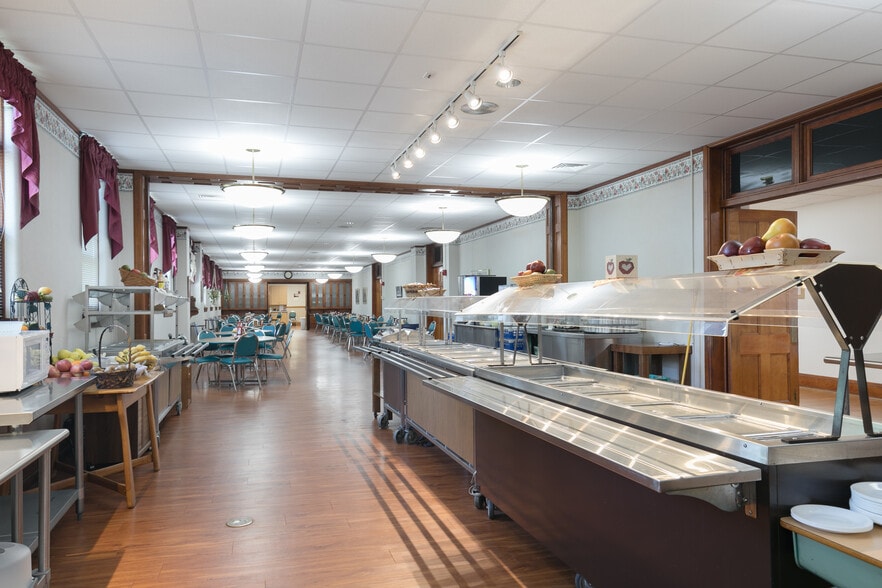 More Photos Of 320 E Ripa Ave, Lemay Schools For Sale