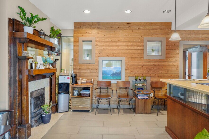 More Photos Of 3025 W 38th Ave, Denver Medical For Sale