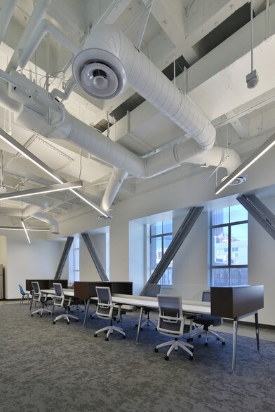 More Photos Of 145 S Spring St, Los Angeles Office For Lease