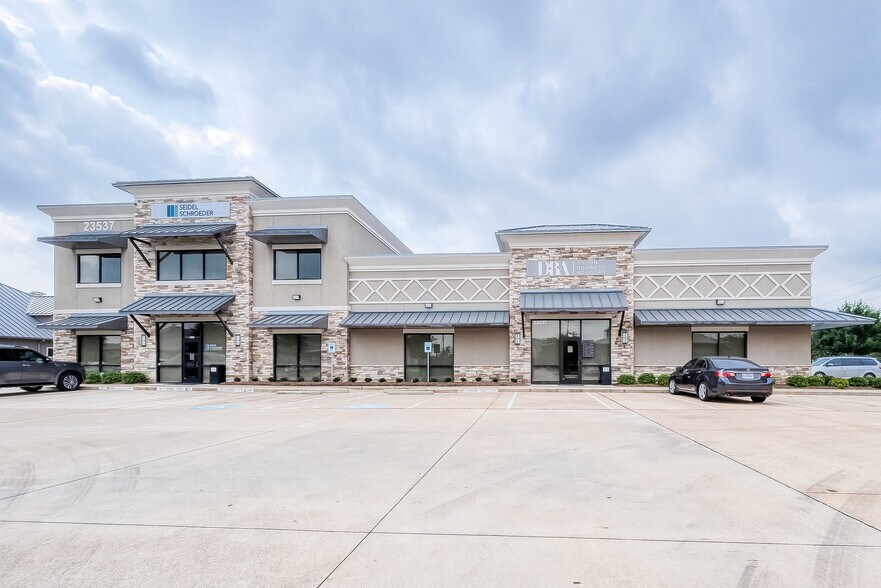 More Photos Of 23537 Kingsland Blvd, Katy Office For Sale