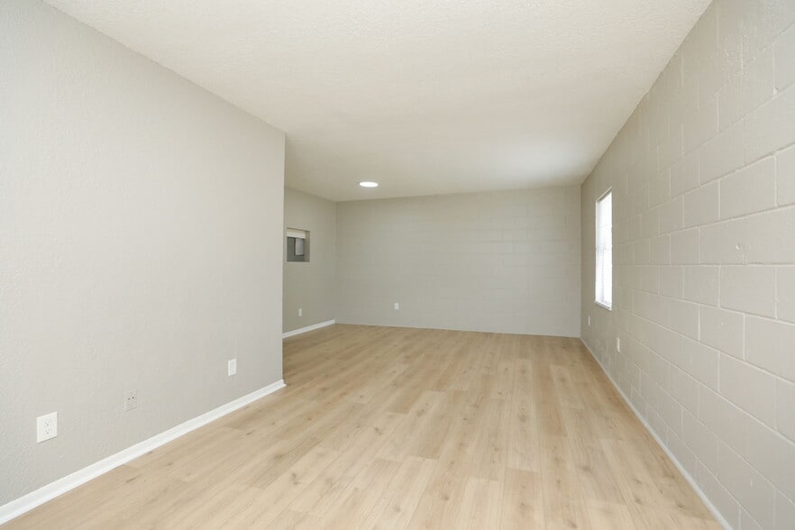 More Photos Of 4217 Sealy St, Galveston Apartments For Sale