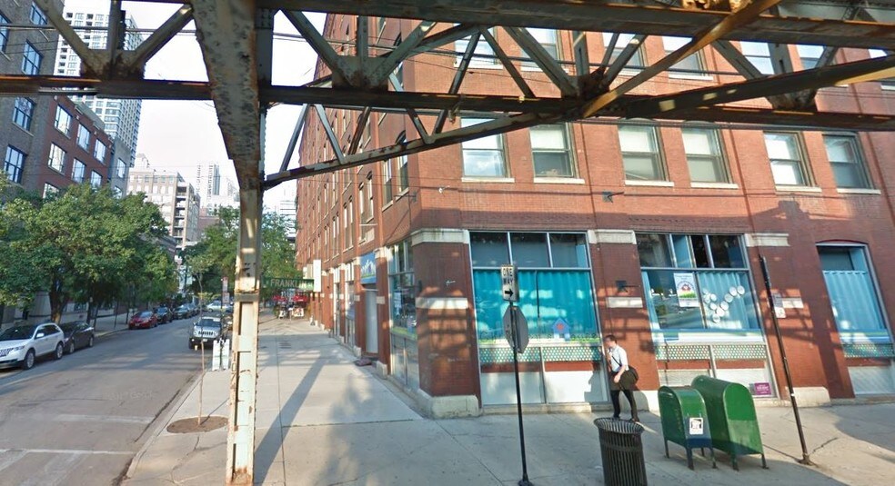 More Photos Of 225 W Huron St, Chicago Apartments For Lease