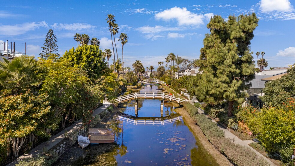 More Photos Of 415 Sherman Canal, Venice Land For Sale
