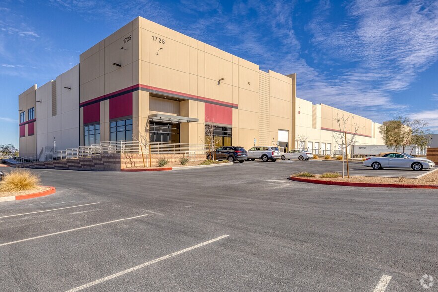 More Photos Of 1725 Chaparral Rd, Henderson Warehouse For Lease
