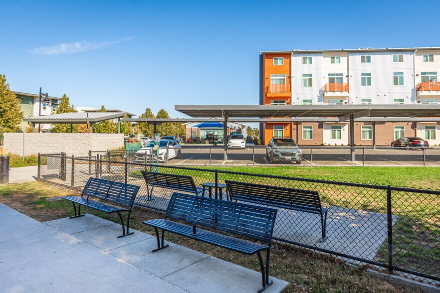 More Photos Of 2500 Cannery Loop, Davis Apartments For Sale