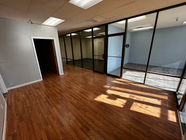 More Photos Of 2920-2920 Mill St, Reno Office For Lease