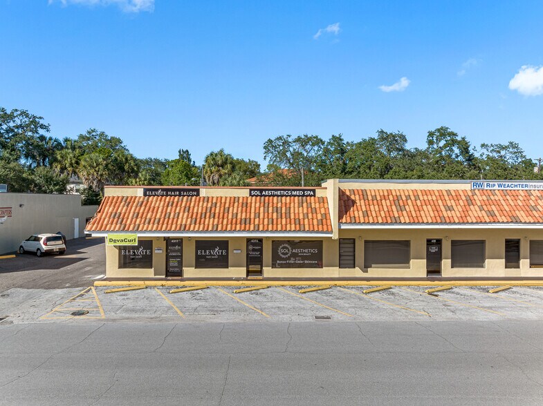 More Photos Of 4307-4315 W El Prado Blvd, Tampa Freestanding For Lease