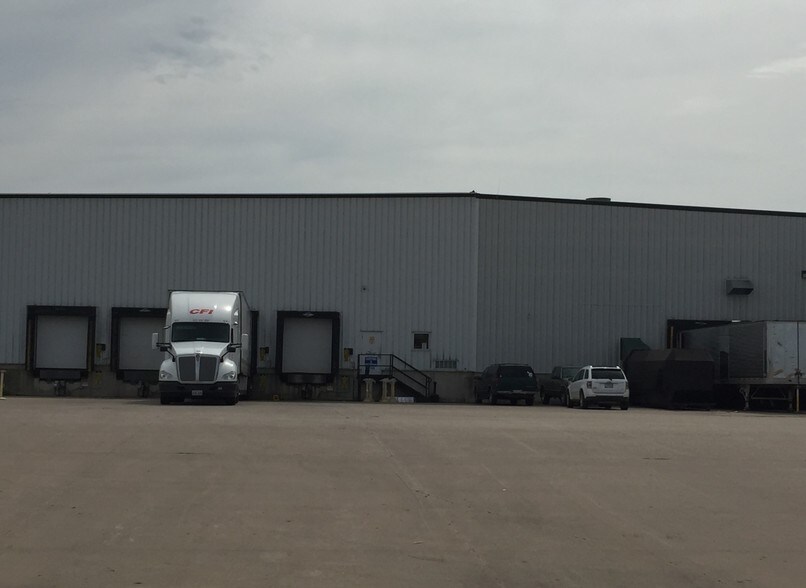 More Photos Of 2068 303rd Ave, Fort Madison Manufacturing For Lease