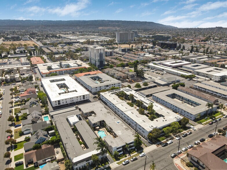 More Photos Of 3444 Emerald St, Torrance Apartments For Sale