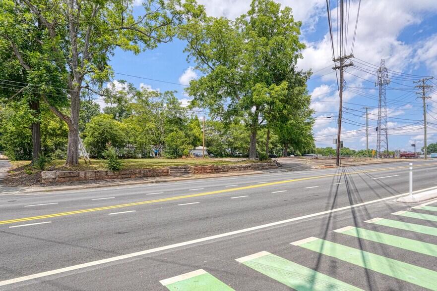 More Photos Of 300 N Church St, Spartanburg Land For Sale