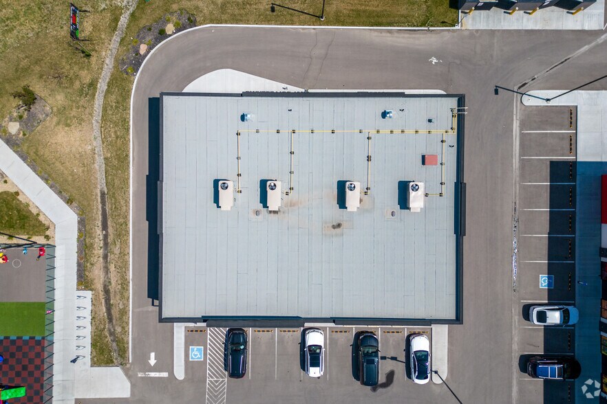 More Photos Of 4250 109 Ave NE, Calgary Storefront For Sale