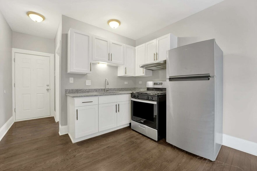 More Photos Of 6700 S Constance Ave, Chicago Apartments For Sale