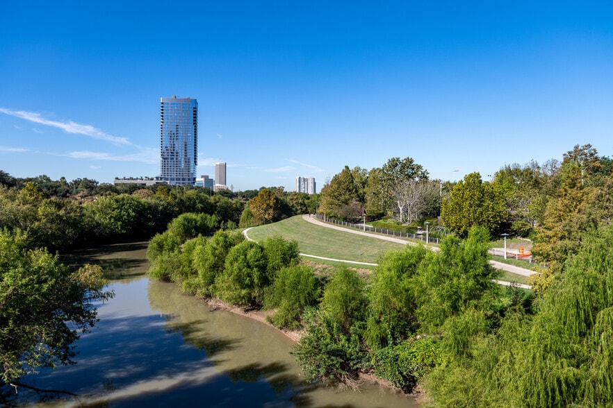 More Photos Of , Houston Multifamily For Sale