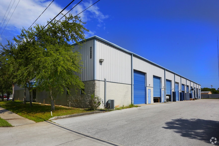Primary Photo Of 720 Wesley Ave, Tarpon Springs Warehouse For Lease