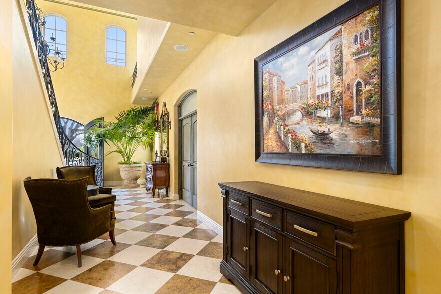More Photos Of 1210 Arden Hills Ln, Sacramento Specialty For Sale